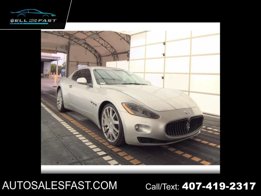 2009 Maserati Granturismo S Automatic photo 1