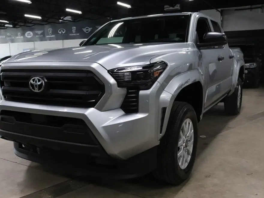 2025 Toyota Tacoma SR photo 1