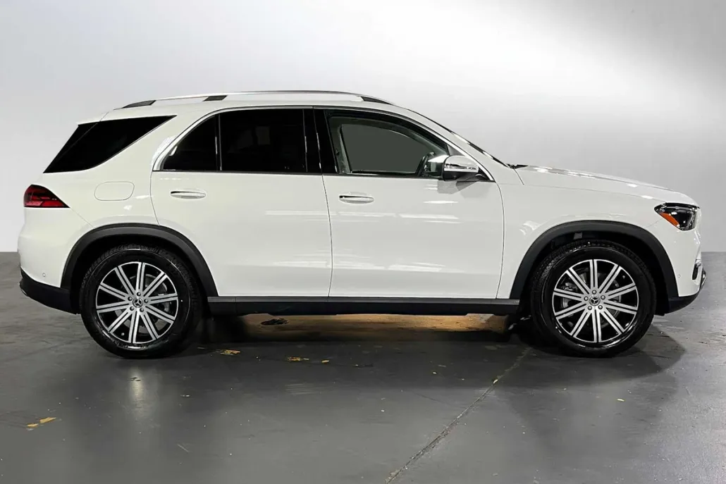2025 Mercedes Benz GLE 350 4MATIC photo 1