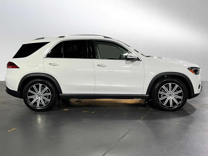 2025 Mercedes Benz GLE 350 4MATIC photo 1