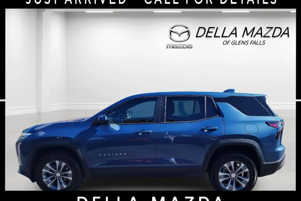 2025 Chevrolet Equinox LT photo 1