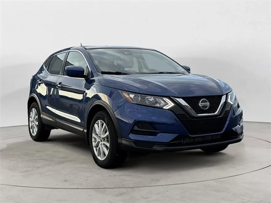 2022 Nissan Rogue Sport S photo 1