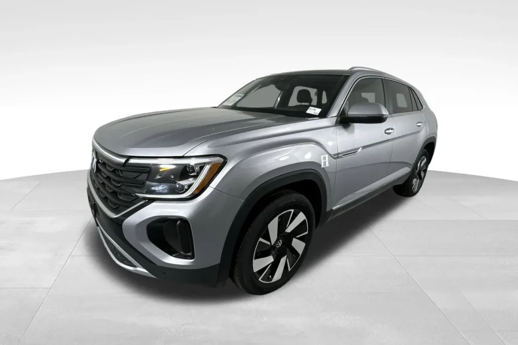 2024 Volkswagen Atlas Cross Sport SEL photo 1