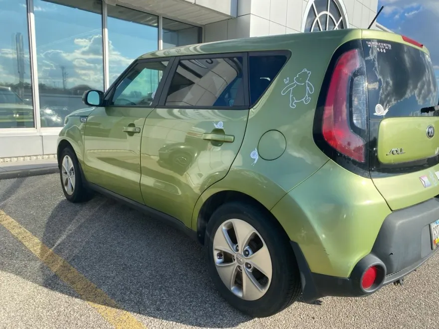 2016 Kia Soul Base photo 1