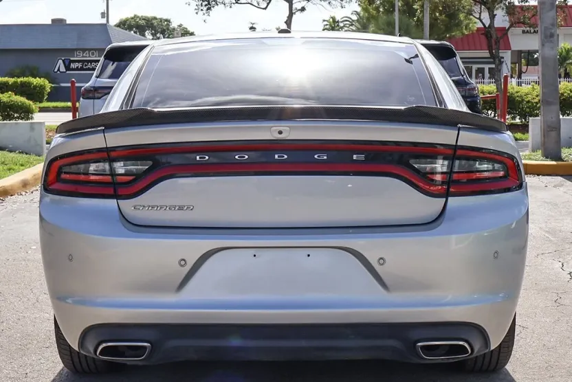 2021 Dodge Charger SXT photo 1