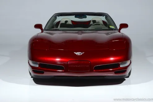 2003 Chevrolet Corvette photo 2