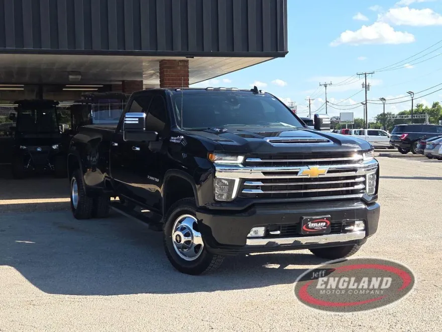 2021 Chevrolet Silverado 3500HD High Country photo 1