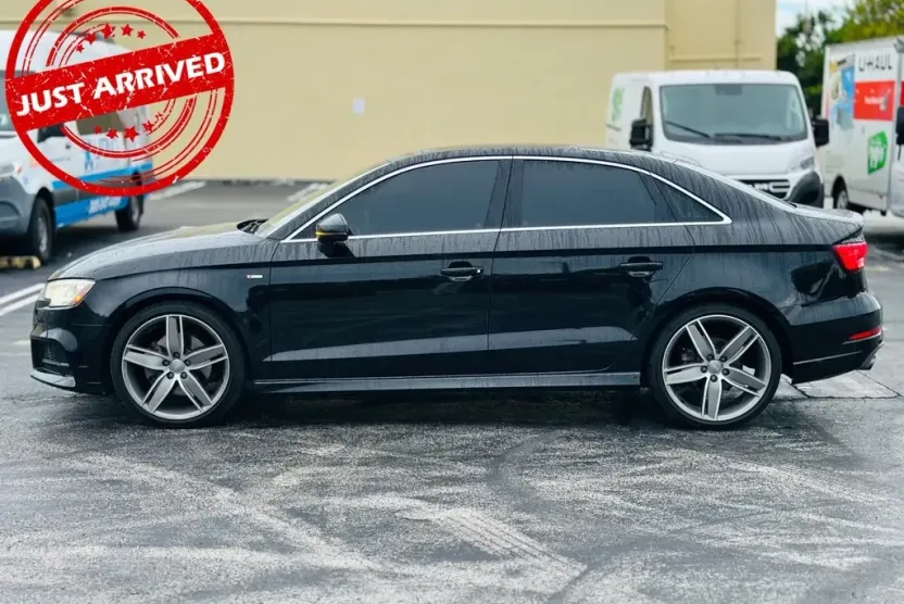 2018 Audi A3 Premium Plus photo 1