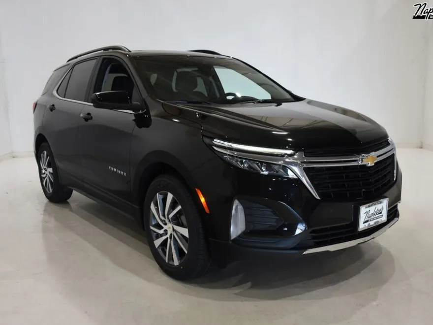2022 Chevrolet Equinox LT photo 1