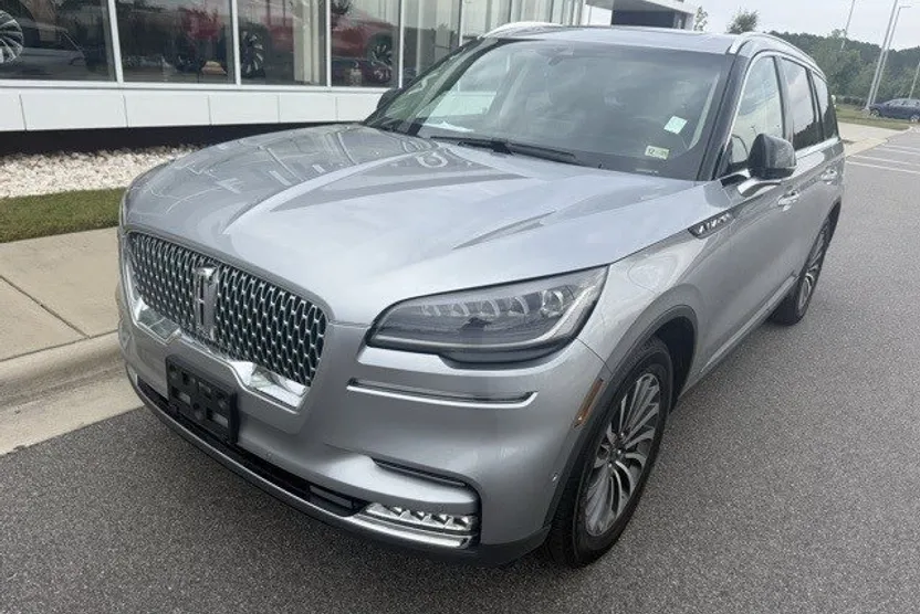 2020 Lincoln Aviator Reserve photo 1