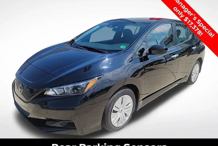 2023 Nissan Leaf S photo 1