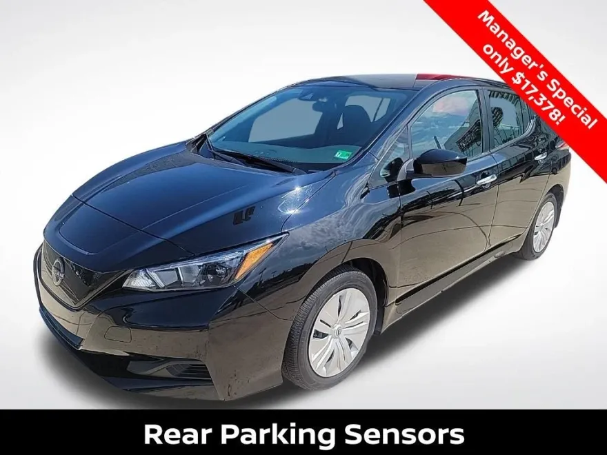 2023 Nissan Leaf S photo 1