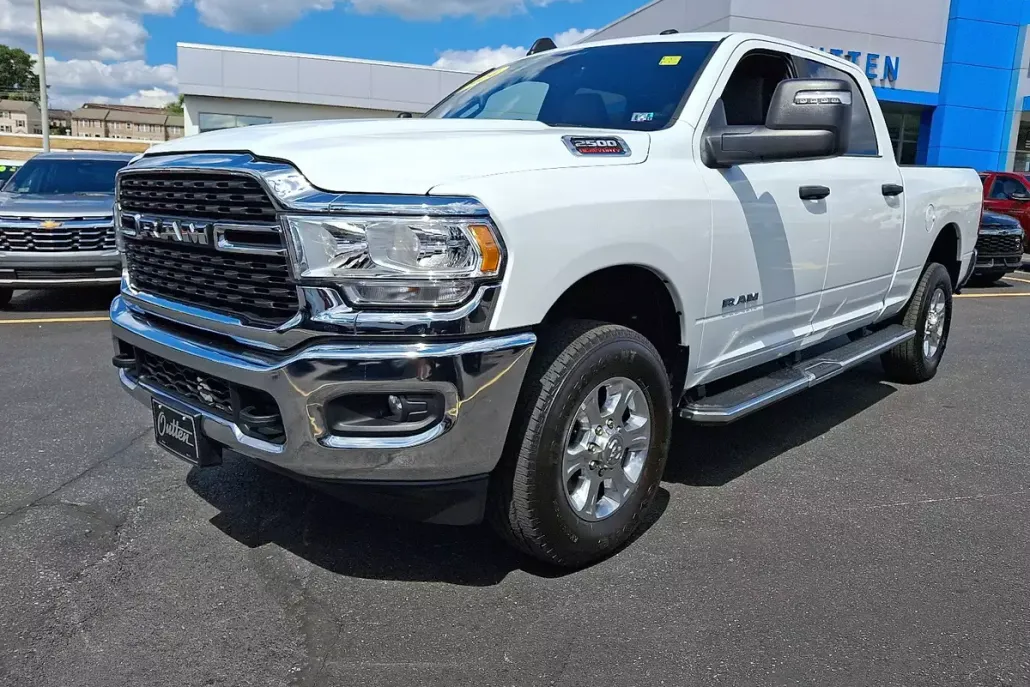 2024 Ram 2500 Big Horn photo 1
