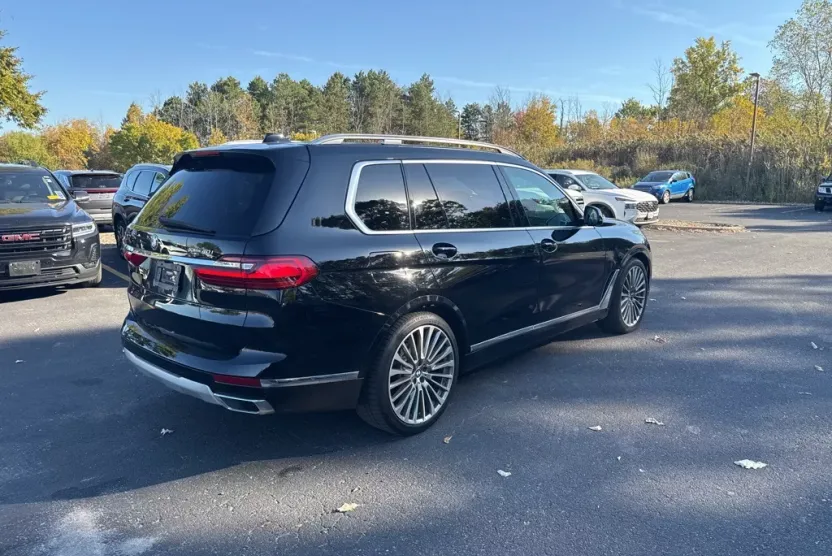 2021 Bmw X7 xDrive40i photo 1