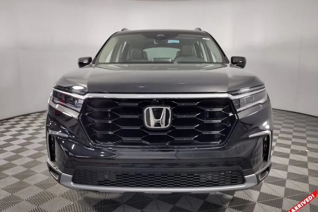 2025 Honda Pilot Elite photo 1