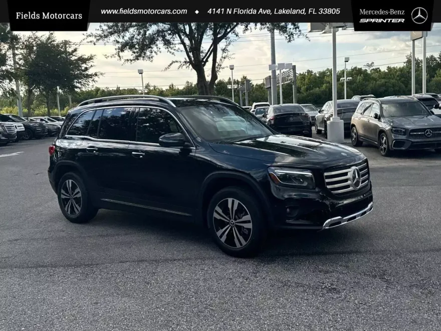 2025 Mercedes Benz GLB 250 photo 1