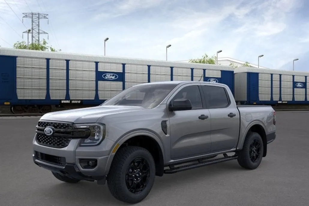 2025 Ford Ranger XLT photo 1