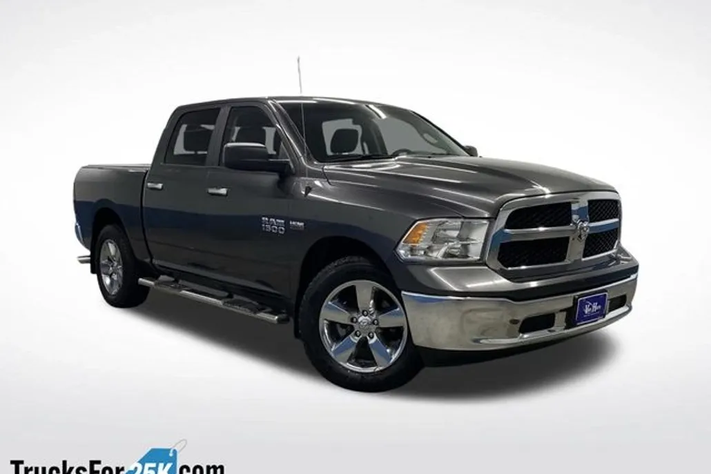 2018 Ram 1500 SLT photo 1