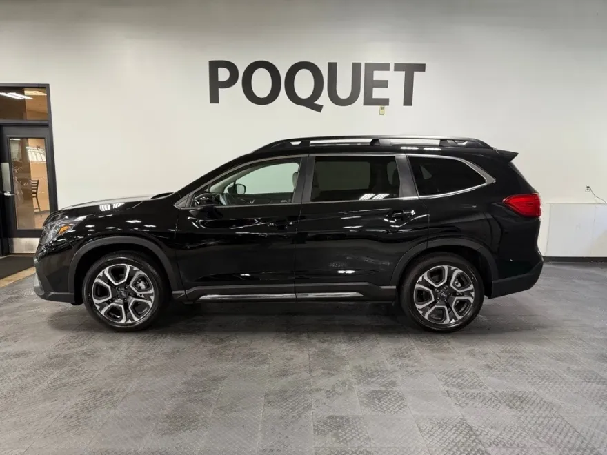 2025 Subaru Ascent Limited photo 1