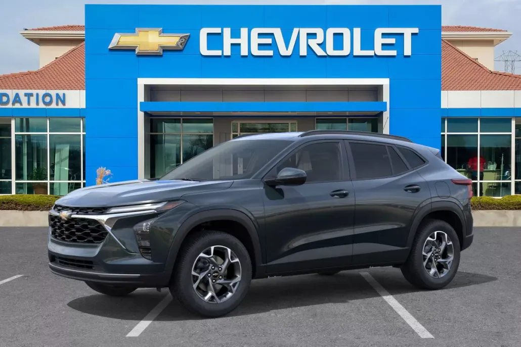 2026 Chevrolet Trax LT photo 1