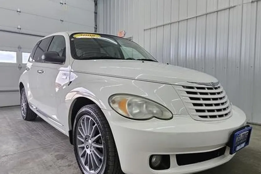 2008 Chrysler PT Cruiser Touring photo 1