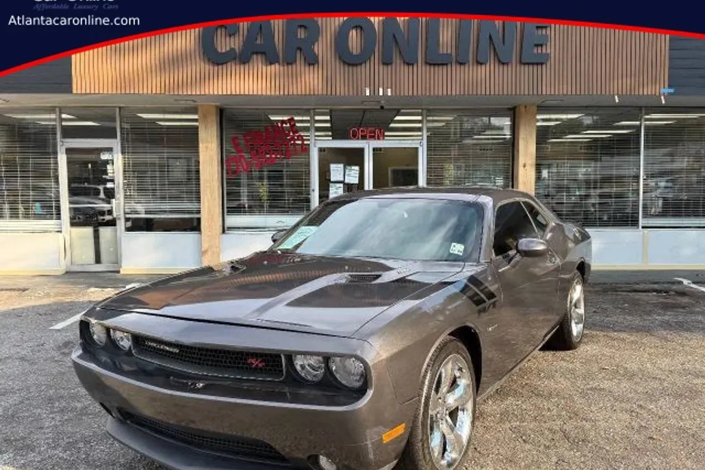 2014 Dodge Challenger R/T photo 1