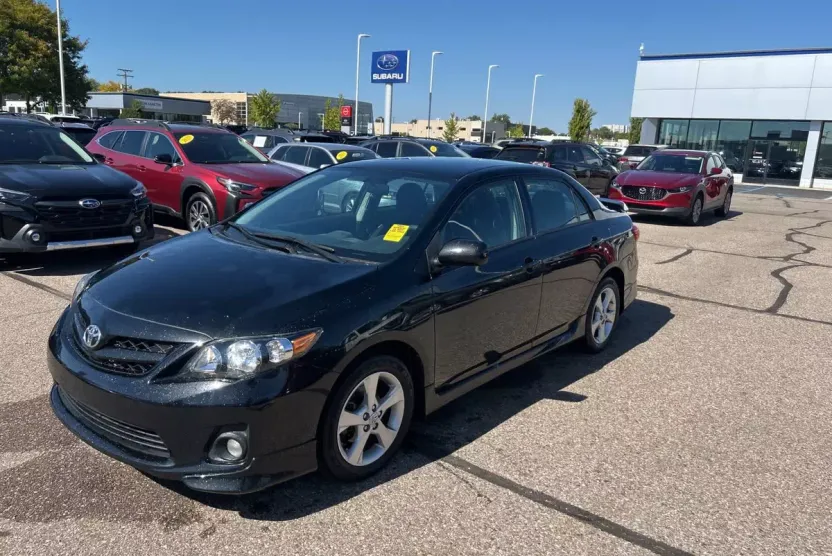2012 Toyota Corolla S photo 1