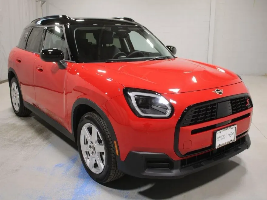 2025 Mini Countryman S ALL4 photo 1
