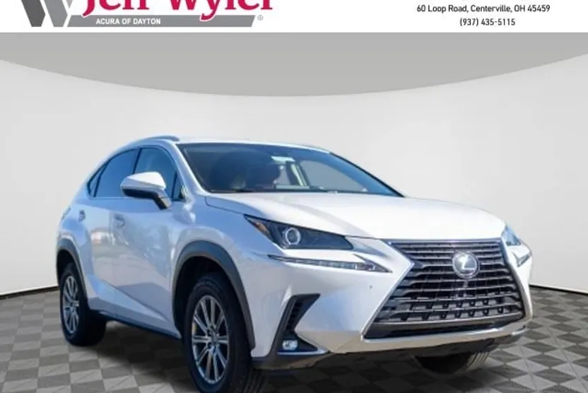 2019 Lexus NX 300 Luxury photo 1