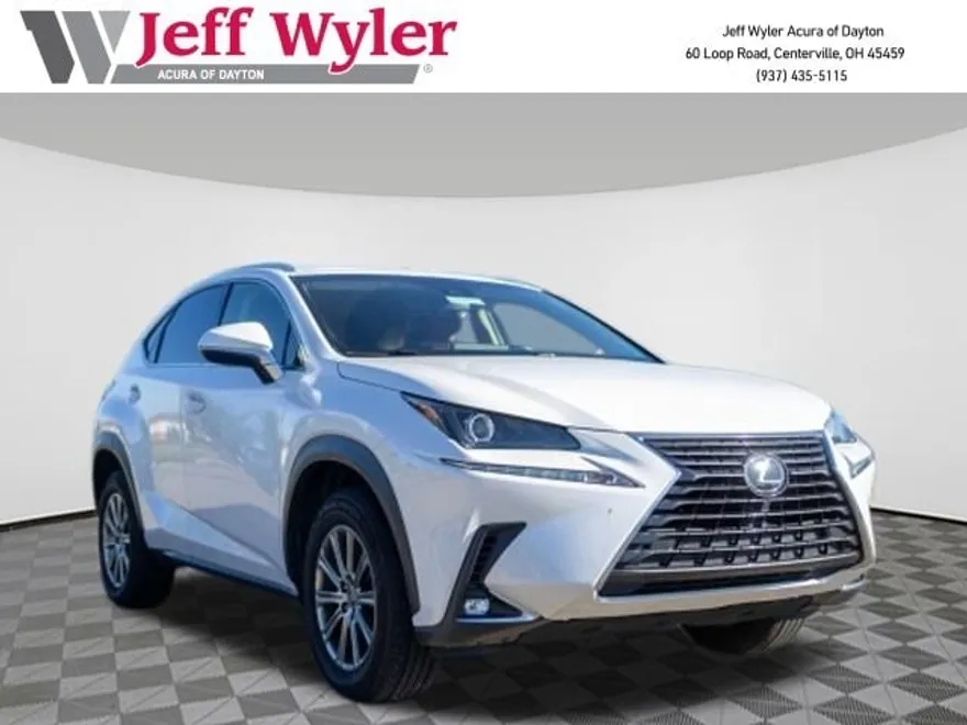 2019 Lexus NX 300 Luxury photo 1