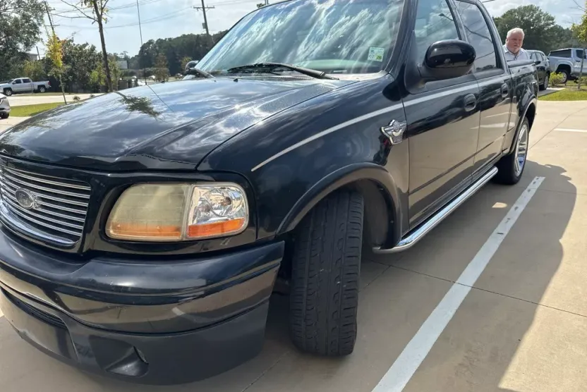 2003 Ford F-150 Harley-Davidson photo 1