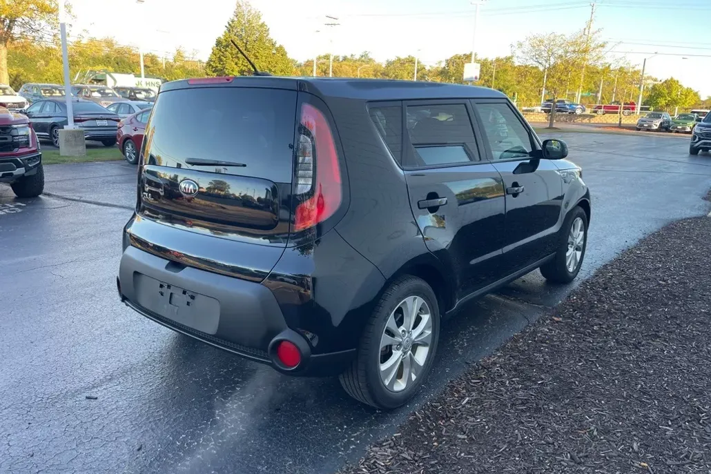 2015 Kia Soul Plus photo 1
