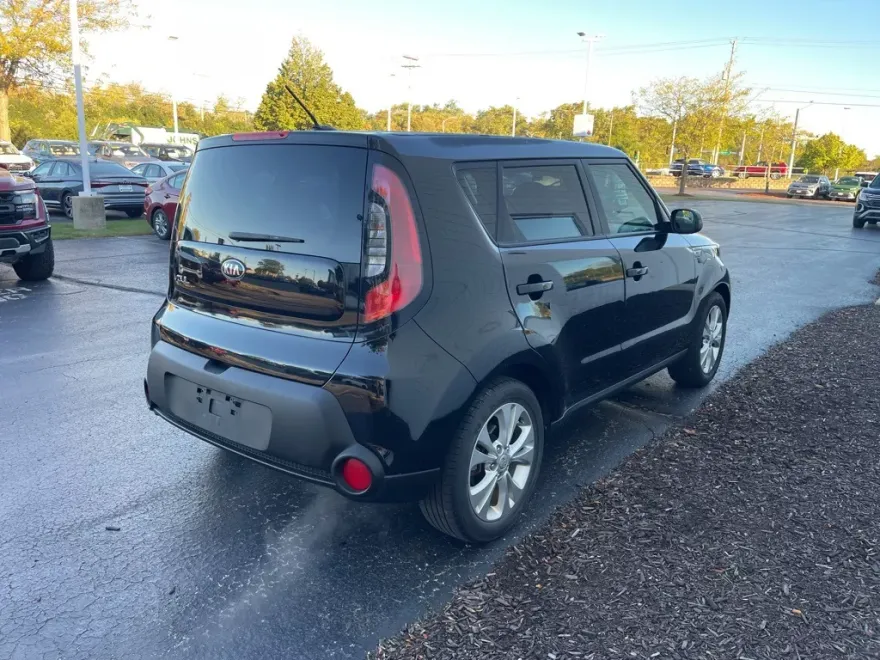 2015 Kia Soul Plus photo 1