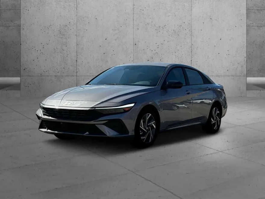 2025 Hyundai Elantra Hybrid SEL Sport photo 1