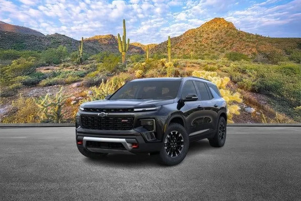 2026 Chevrolet Traverse Z71 photo 1
