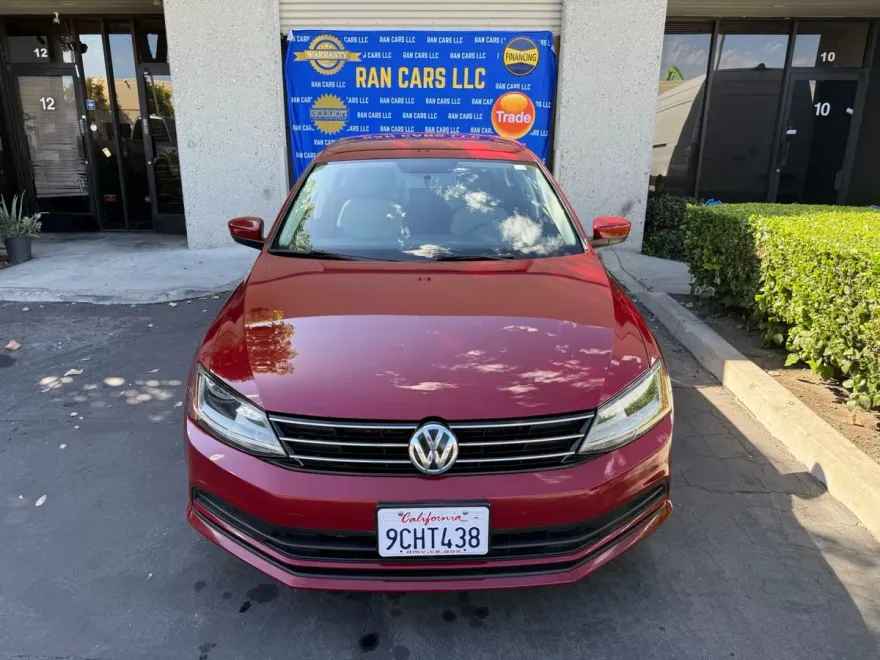 2017 Volkswagen Jetta 1.4T photo 1