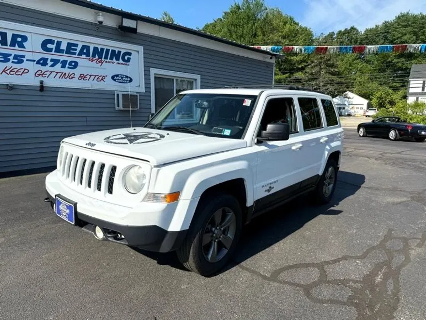 2013 Jeep Patriot Latitude photo 1