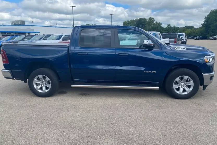 2023 Ram 1500 Laramie photo 1