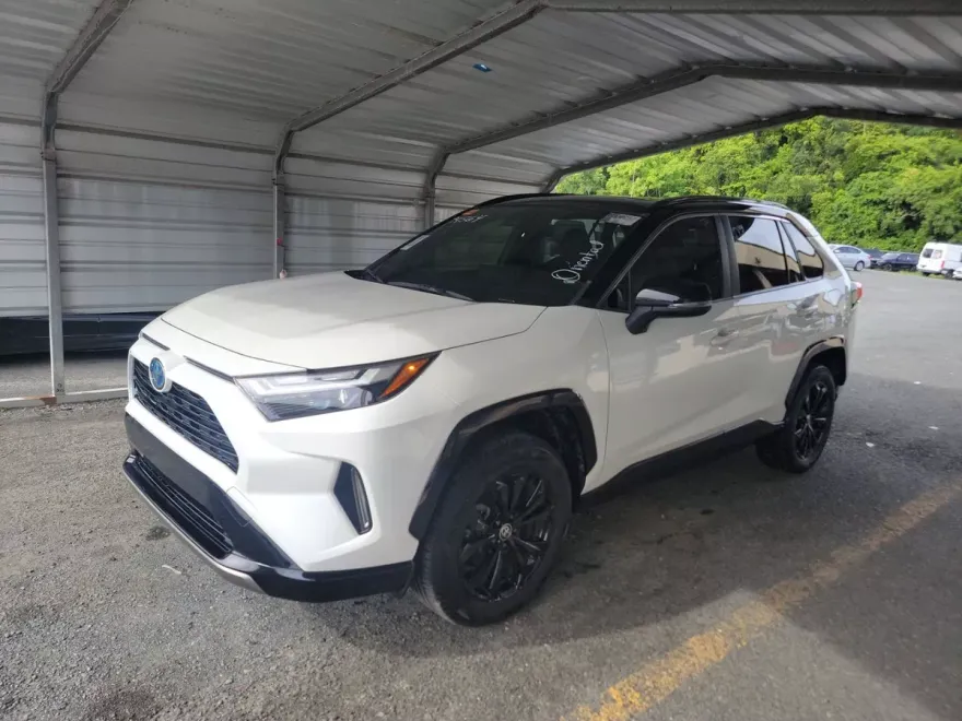 2022 Toyota RAV4 Hybrid XSE photo 1