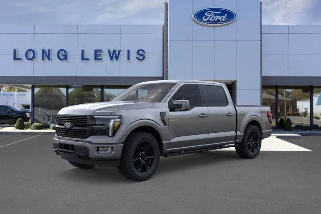 2025 Ford F-150 Platinum photo 1