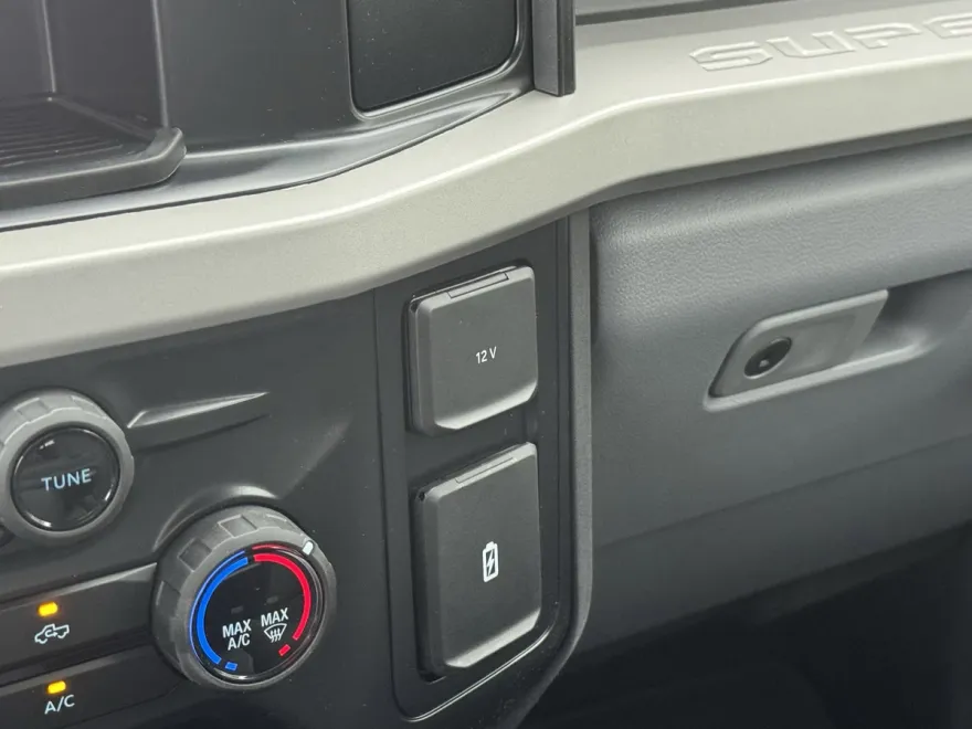 2026 Ford F-350 photo 1