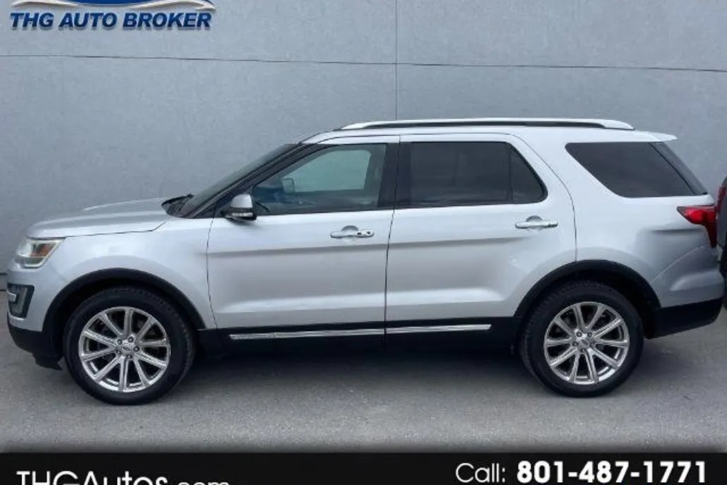2016 Ford Explorer Limited photo 1