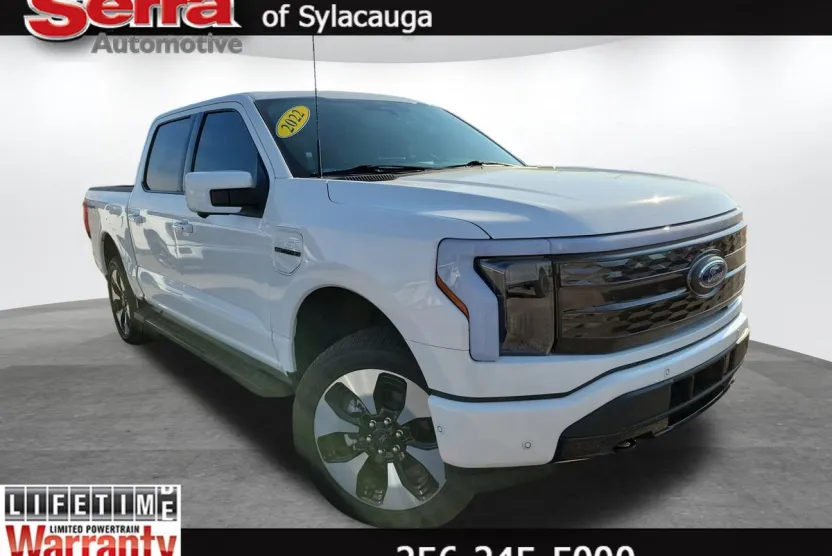 2022 Ford F-150 Lightning Platinum photo 1