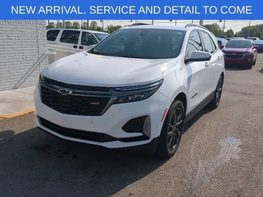 2023 Chevrolet Equinox RS photo 1