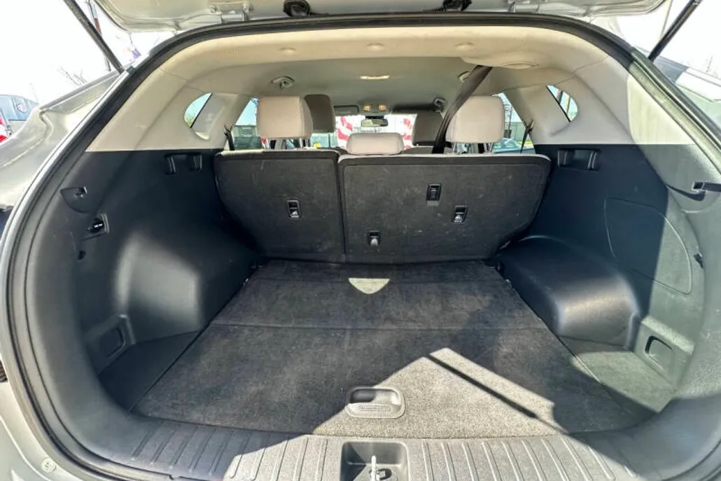 2020 Hyundai Tucson SE photo 1
