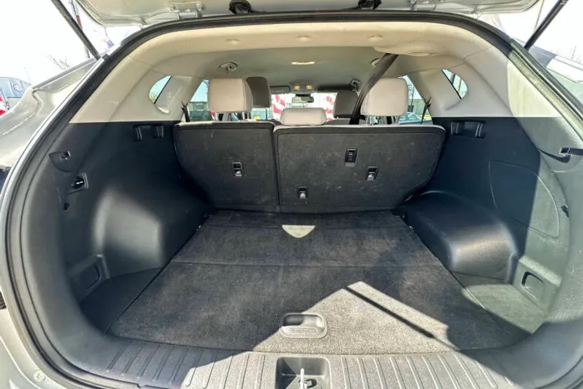 2020 Hyundai Tucson SE photo 1