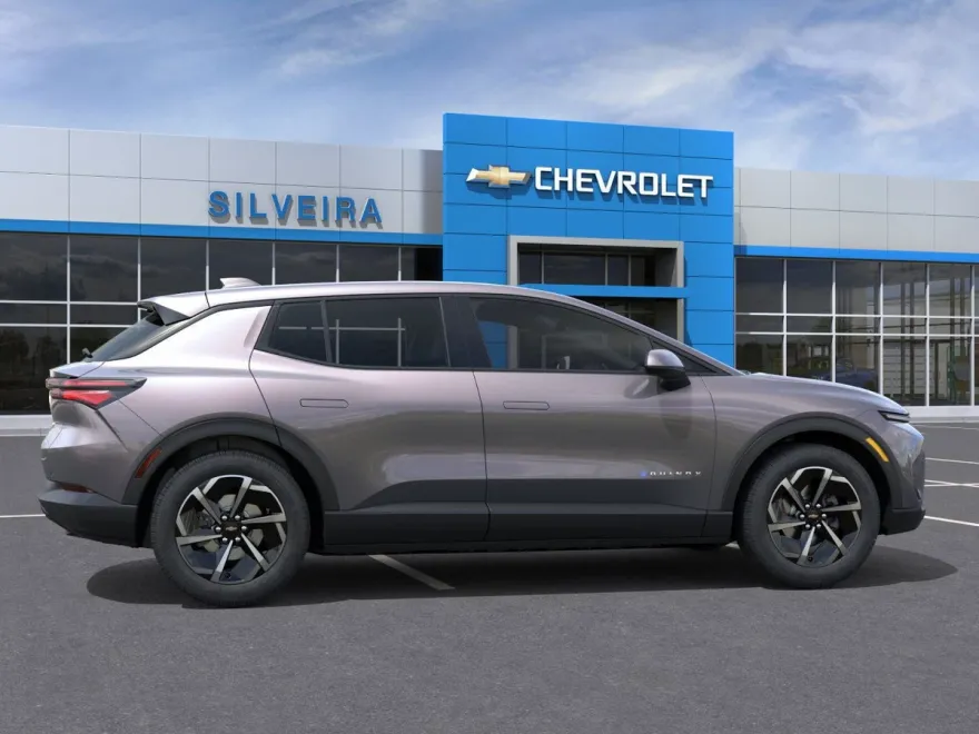 2026 Chevrolet Equinox EV 1LT photo 1