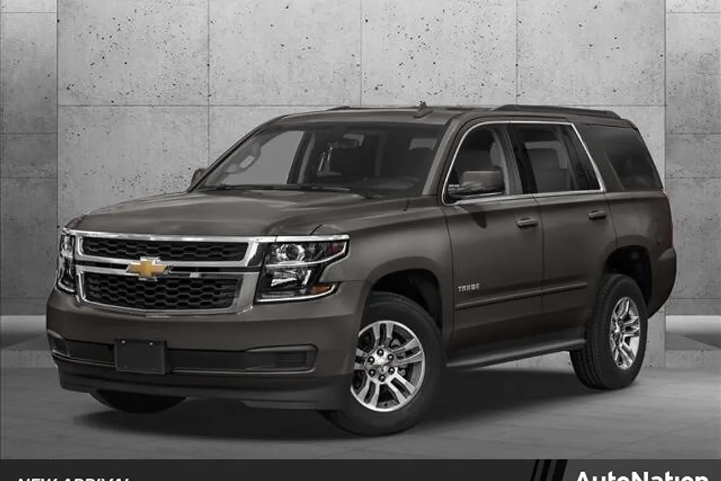 2018 Chevrolet Tahoe LT photo 1