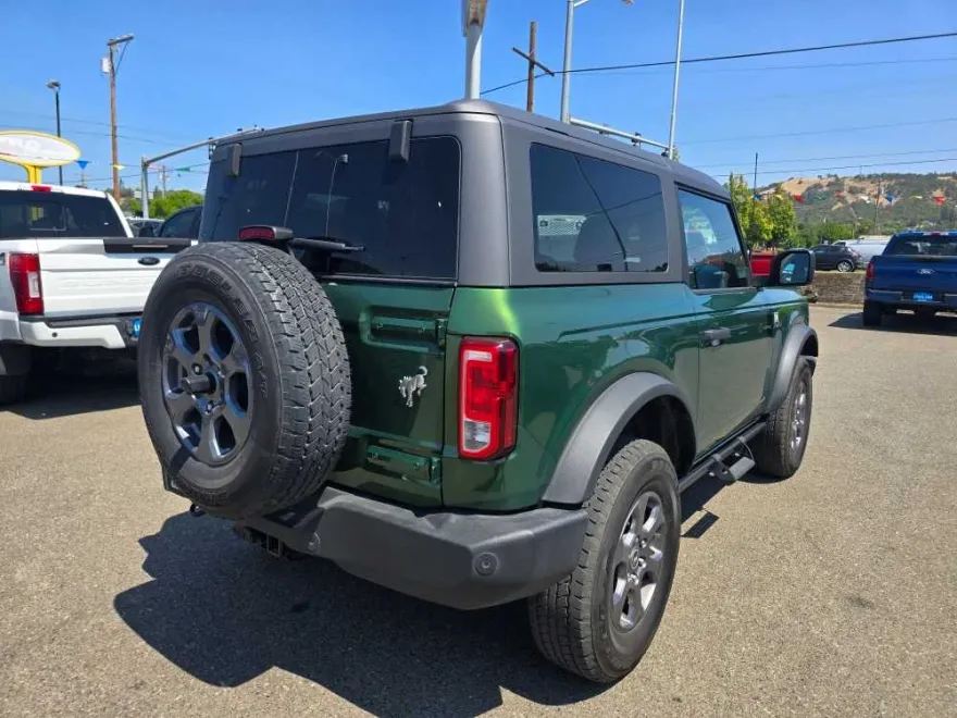 2024 Ford Bronco Big Bend photo 1