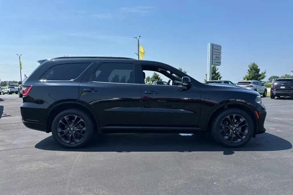 2022 Dodge Durango R/T photo 1